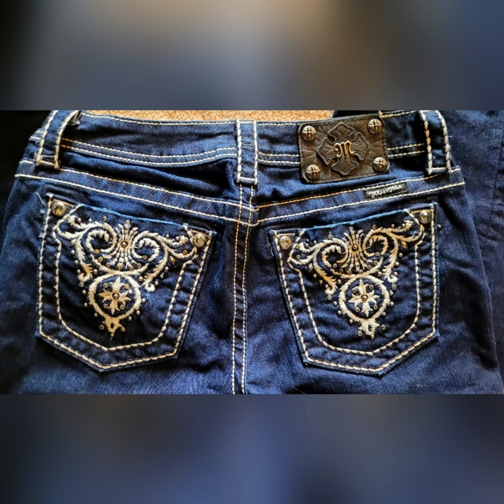 Miss Me bootcut jeans size 28